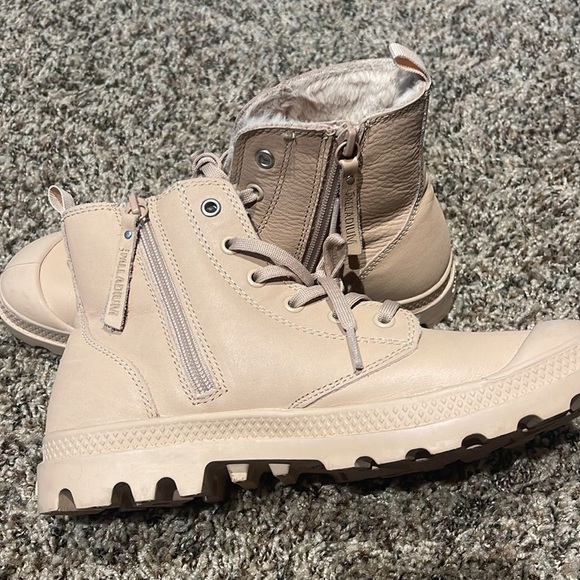 PALLADIUM FAUX FUR & LEATHER BOOTS - Picture 11 of 11